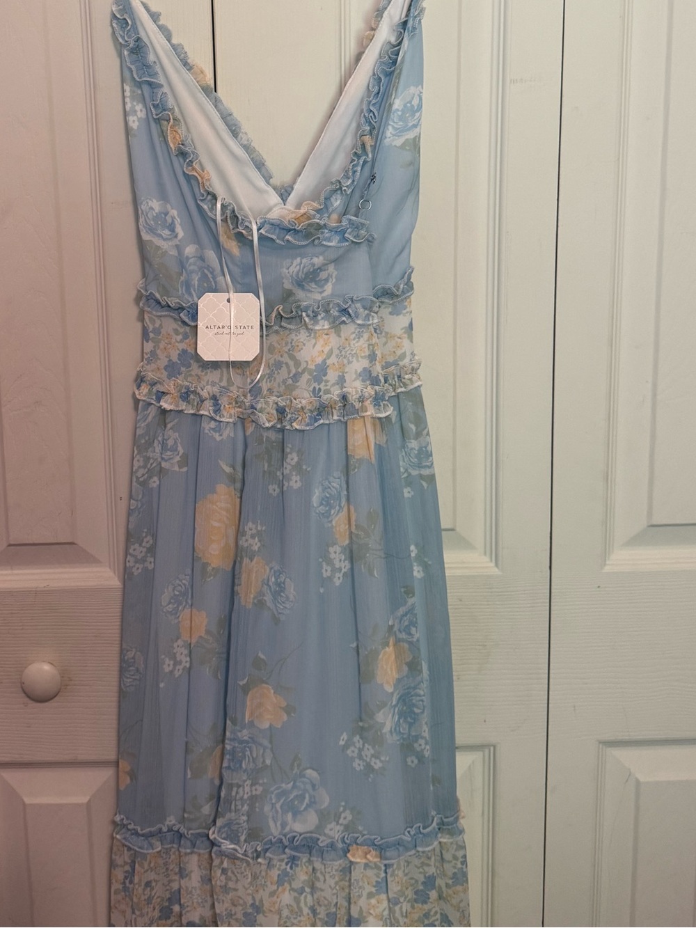 Altar'd State - Light Blue Floral Spaghetti-Strap Maxi Dress, size xl - Picture 8 of 11